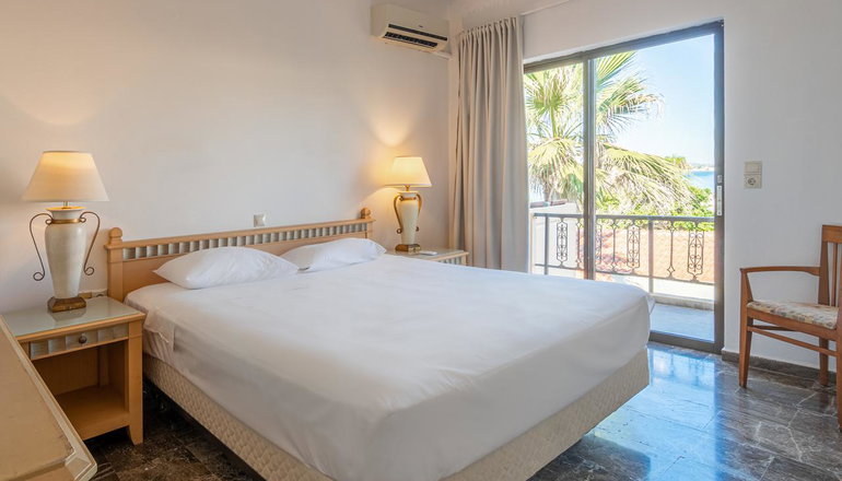 Minerva Beach Hotel